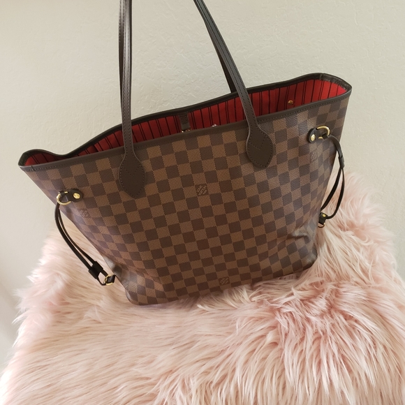 LOUIS VUITTON | LV Neverfull MM in Cherry - Picture 5 of 17